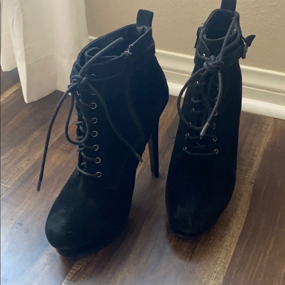 Aldo Bootie - Picture 2 of 6